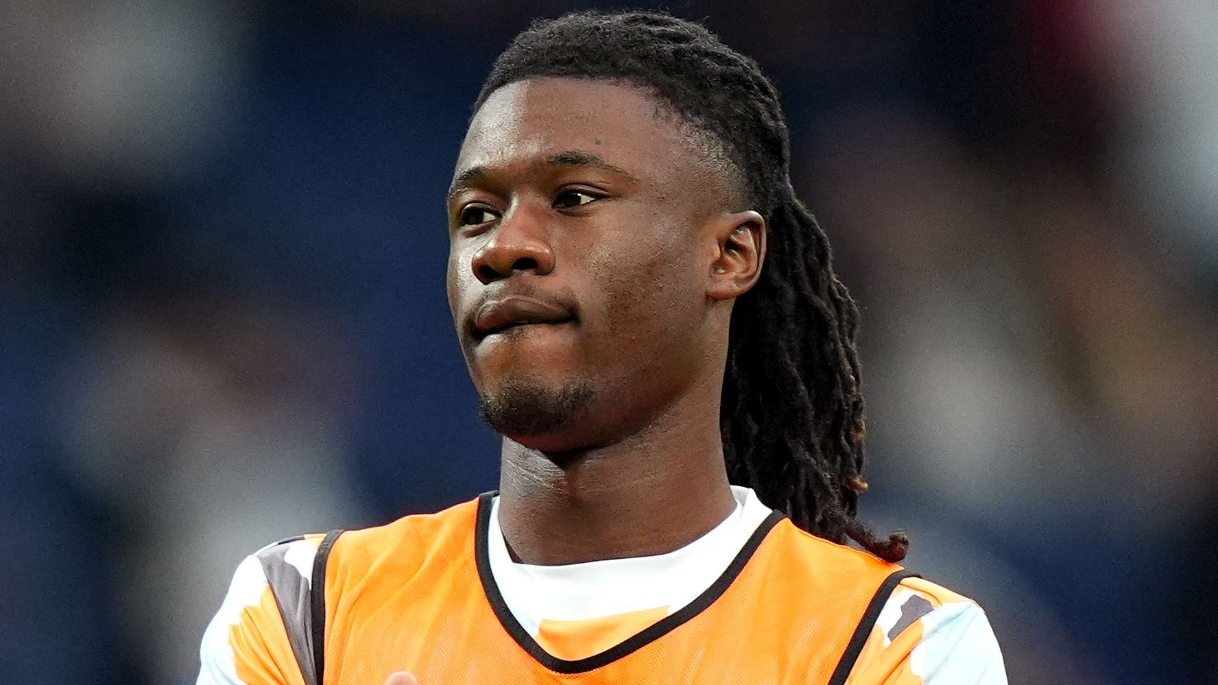 式背景及其 式背景及其